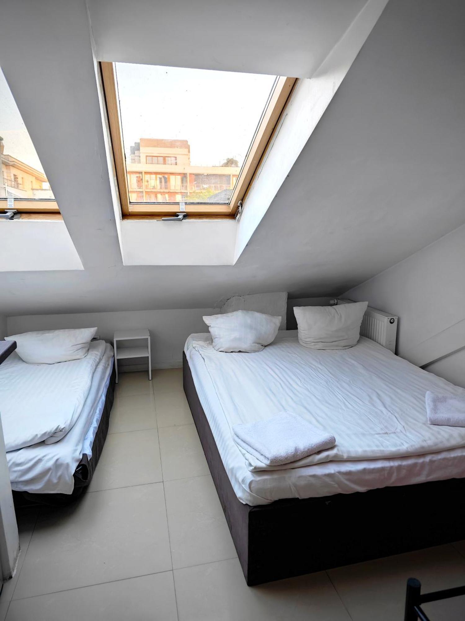 Apartamenty Hoza Attic Studio Warsaw Room photo