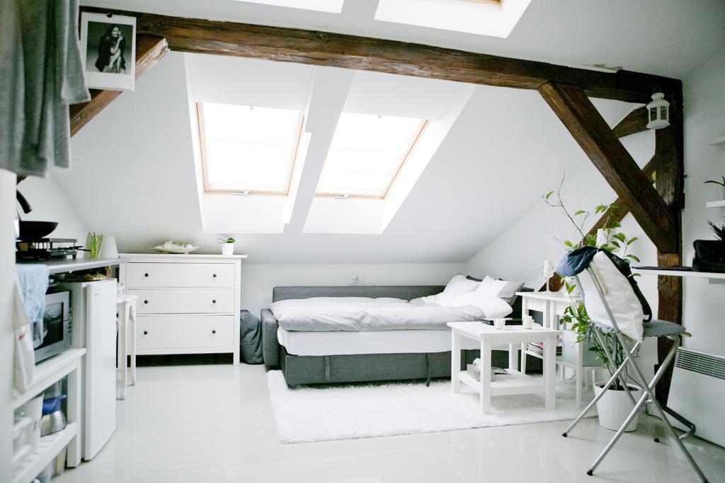 Apartamenty Hoza Attic Studio Warsaw Room photo
