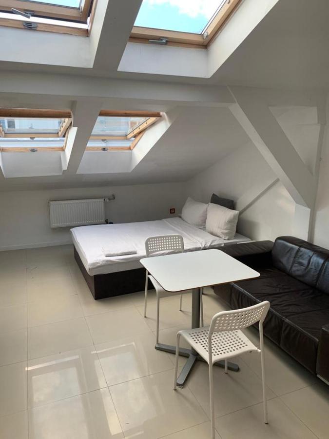 Apartamenty Hoza Attic Studio Warsaw Exterior photo